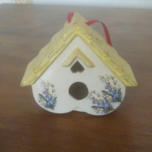 Vtg birdhouse ornament